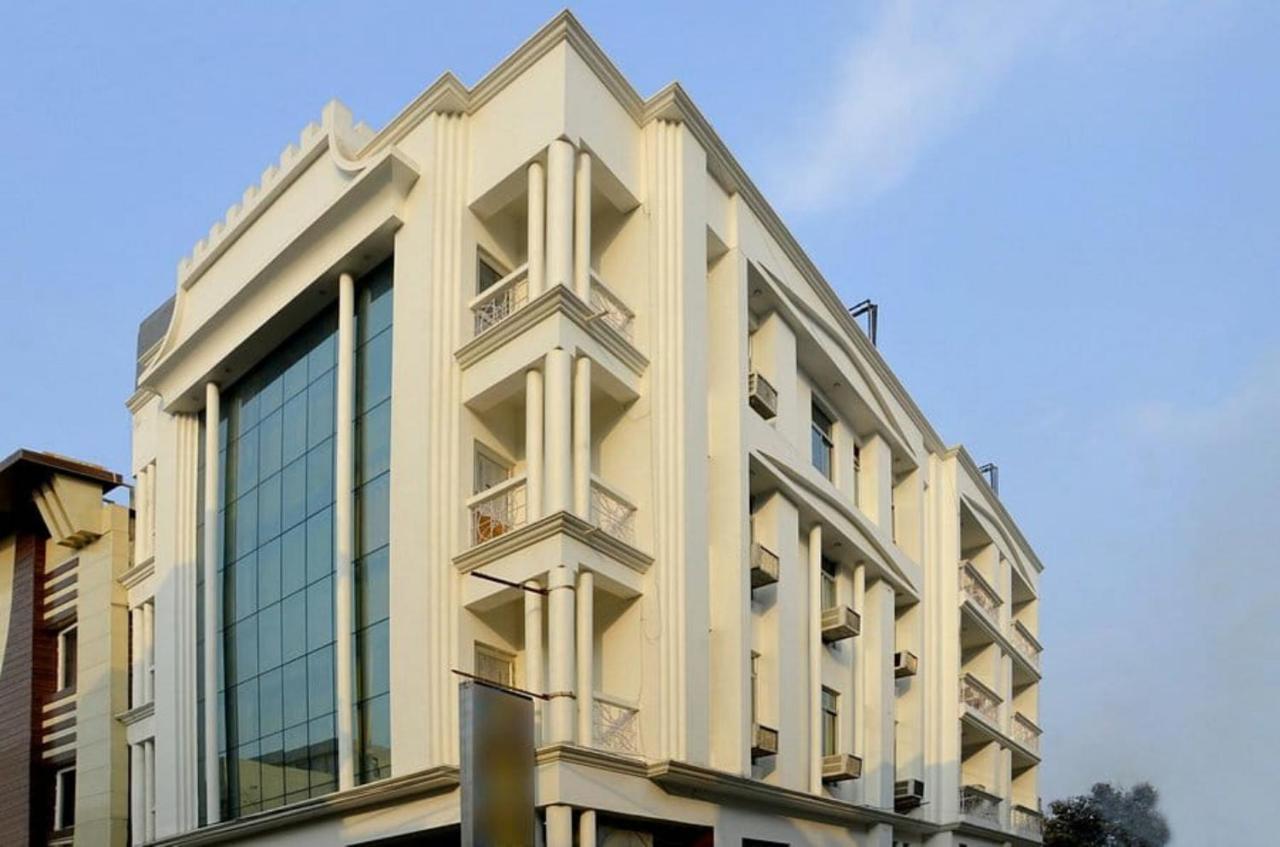 Hotel Europe Plaza Lucknow Exterior foto