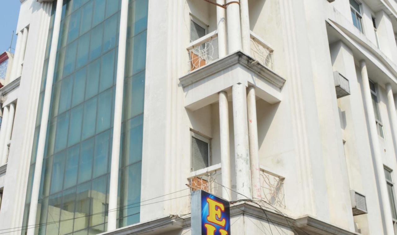 Hotel Europe Plaza Lucknow Exterior foto